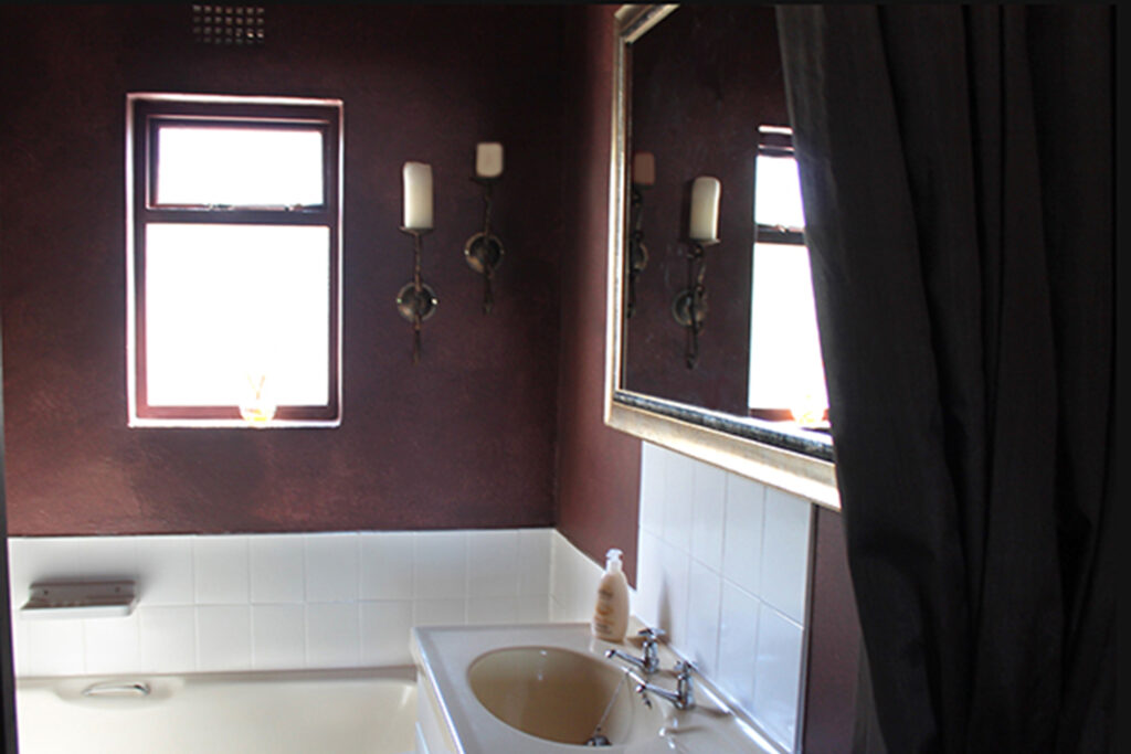 GI 2200 room 5 bathroom copy