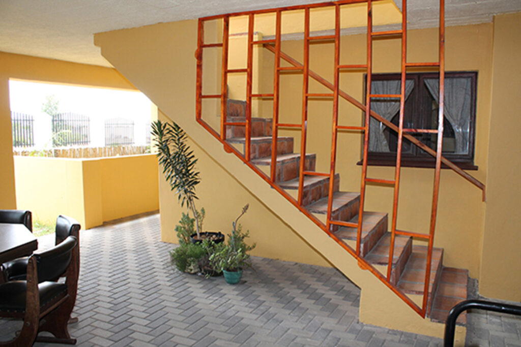 GI 2200 staircase copy