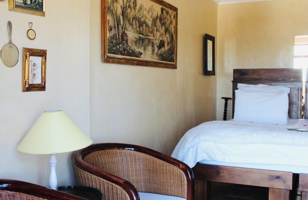 GI room 3 bed close copy 2 2